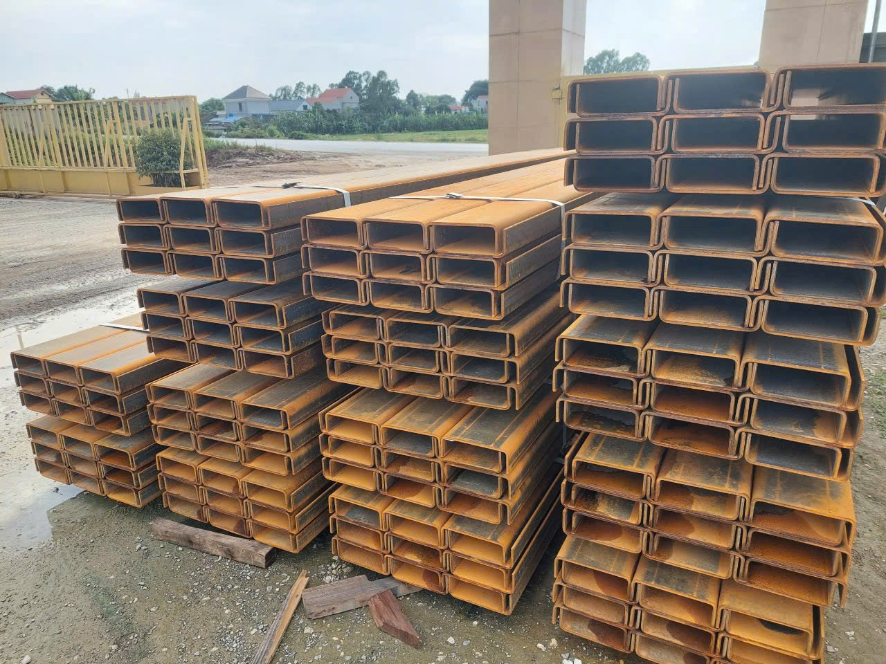 cho thu&ecirc; cừ c, cừ u, cừ larsen tại an giang