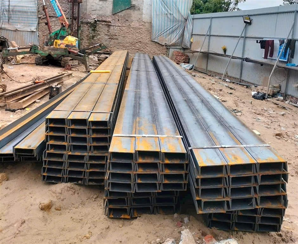 Cho thuê cừ C-U-Larsen Bạc Liêu