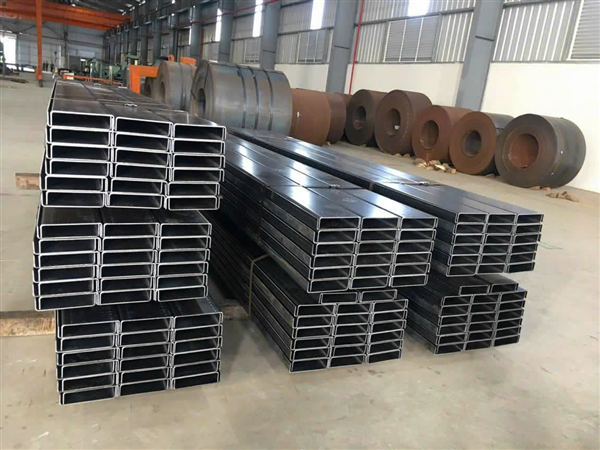 Cho thuê cừ C-U-Larsen Tây Ninh