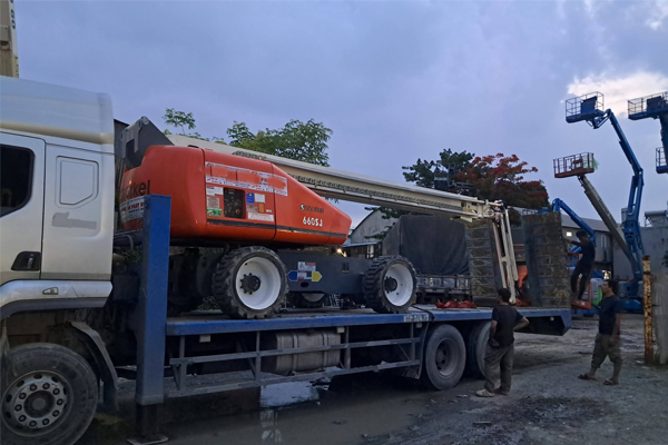Cho thuê xe nâng người Bắc Giang