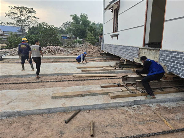 Thần đèn di dời nhà tại Quảng Ninh