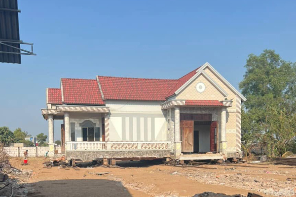 Thần đèn di dời nhà Thái Bình